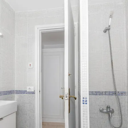 Cala En Blanes Park Apartment